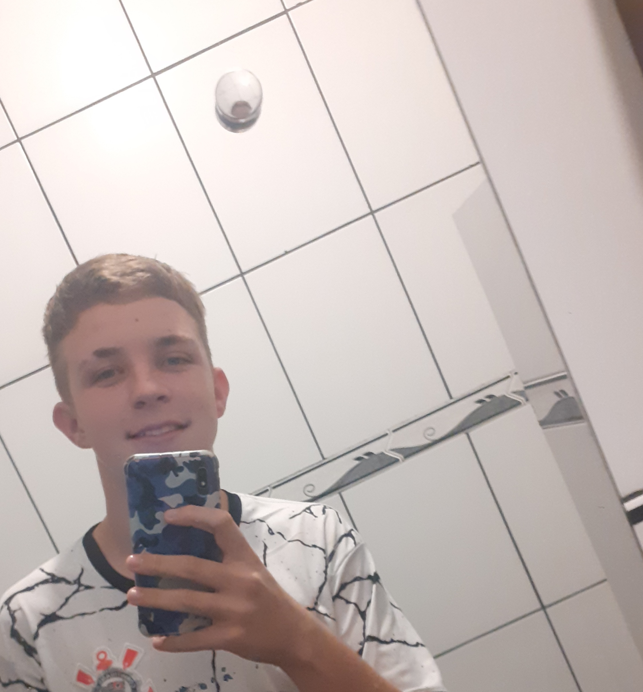 Bola pra Cima